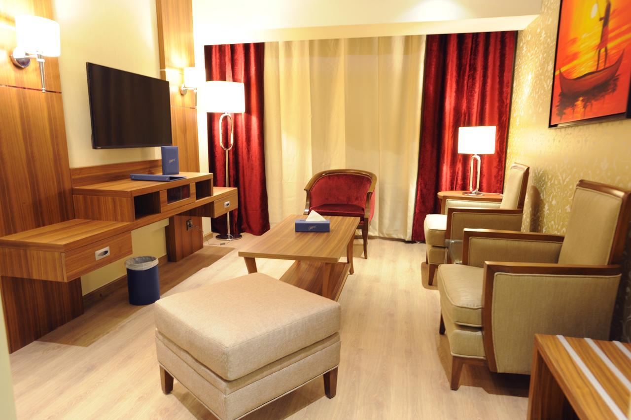 Gems Hotel Beirut Exterior foto