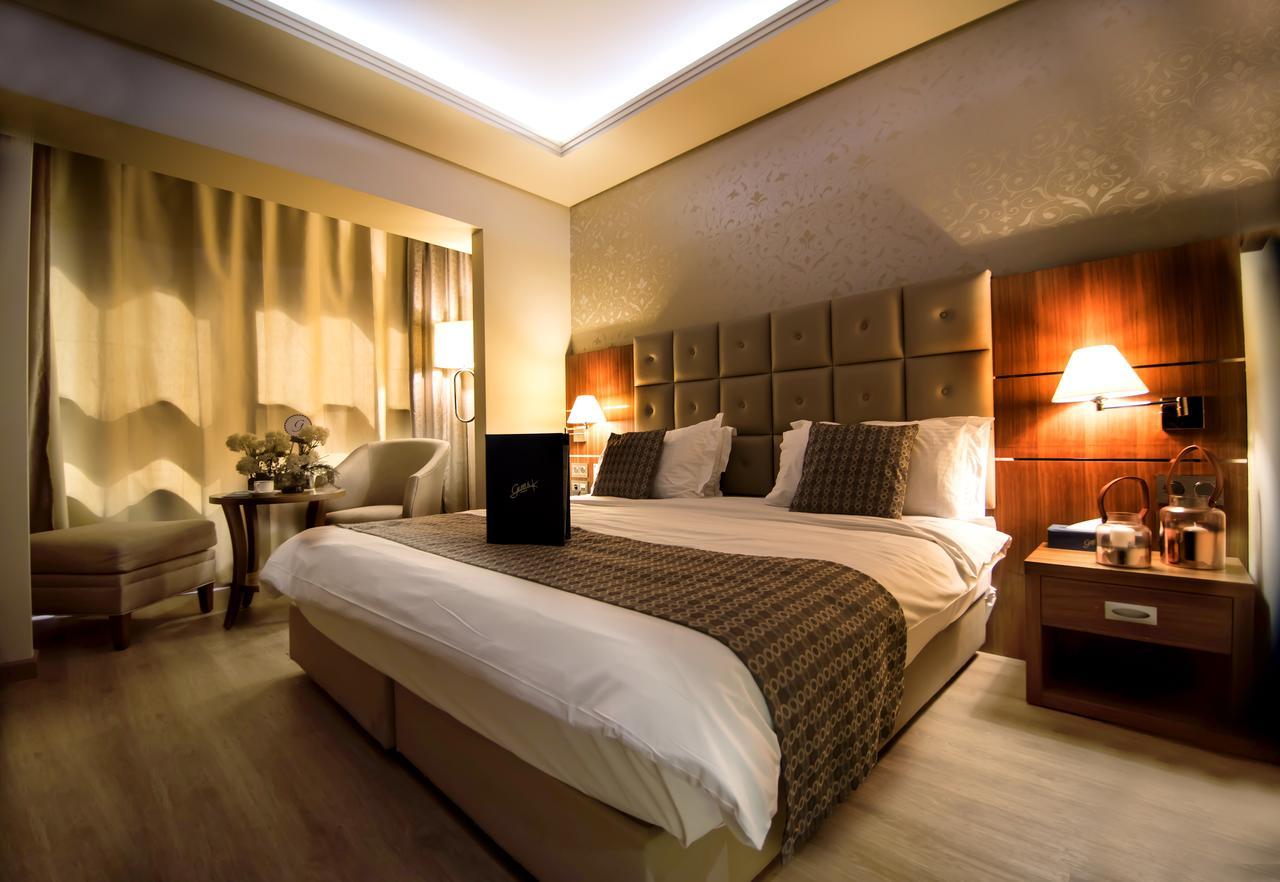 Gems Hotel Beirut Exterior foto